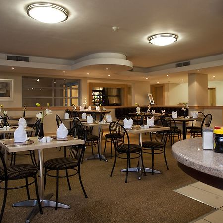 Road Lodge Bloemfontein Airport Exterior photo