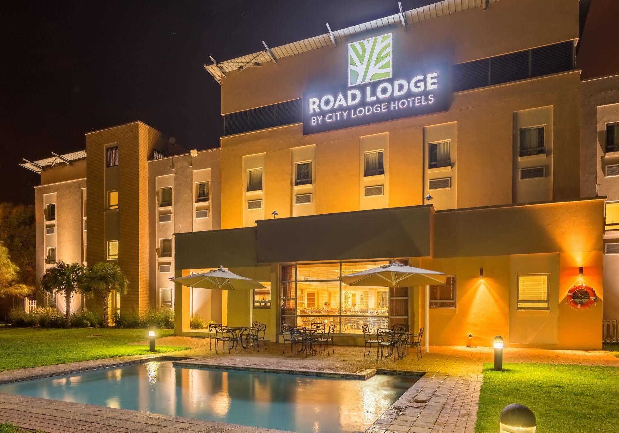 Road Lodge Bloemfontein Airport Exterior photo